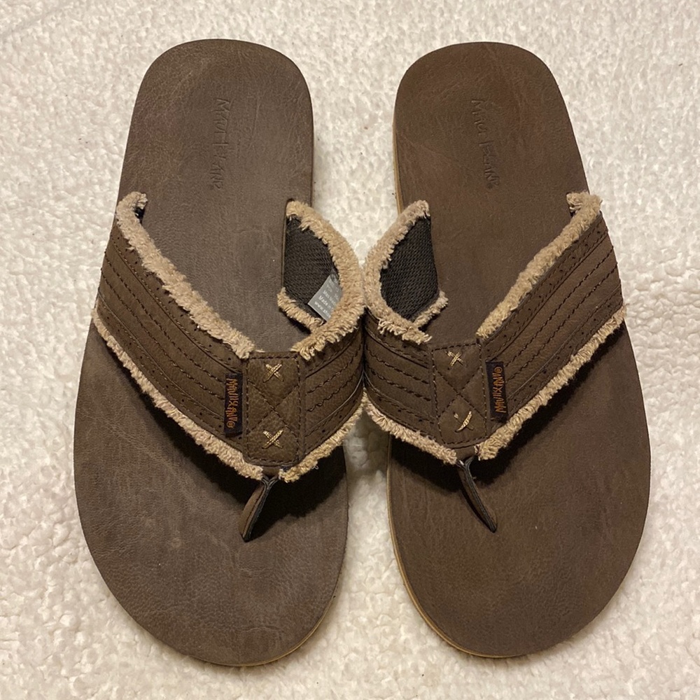 Maui Island men’s flip flops brown size 12